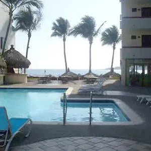 Hotel Caravelle Beach Club ****